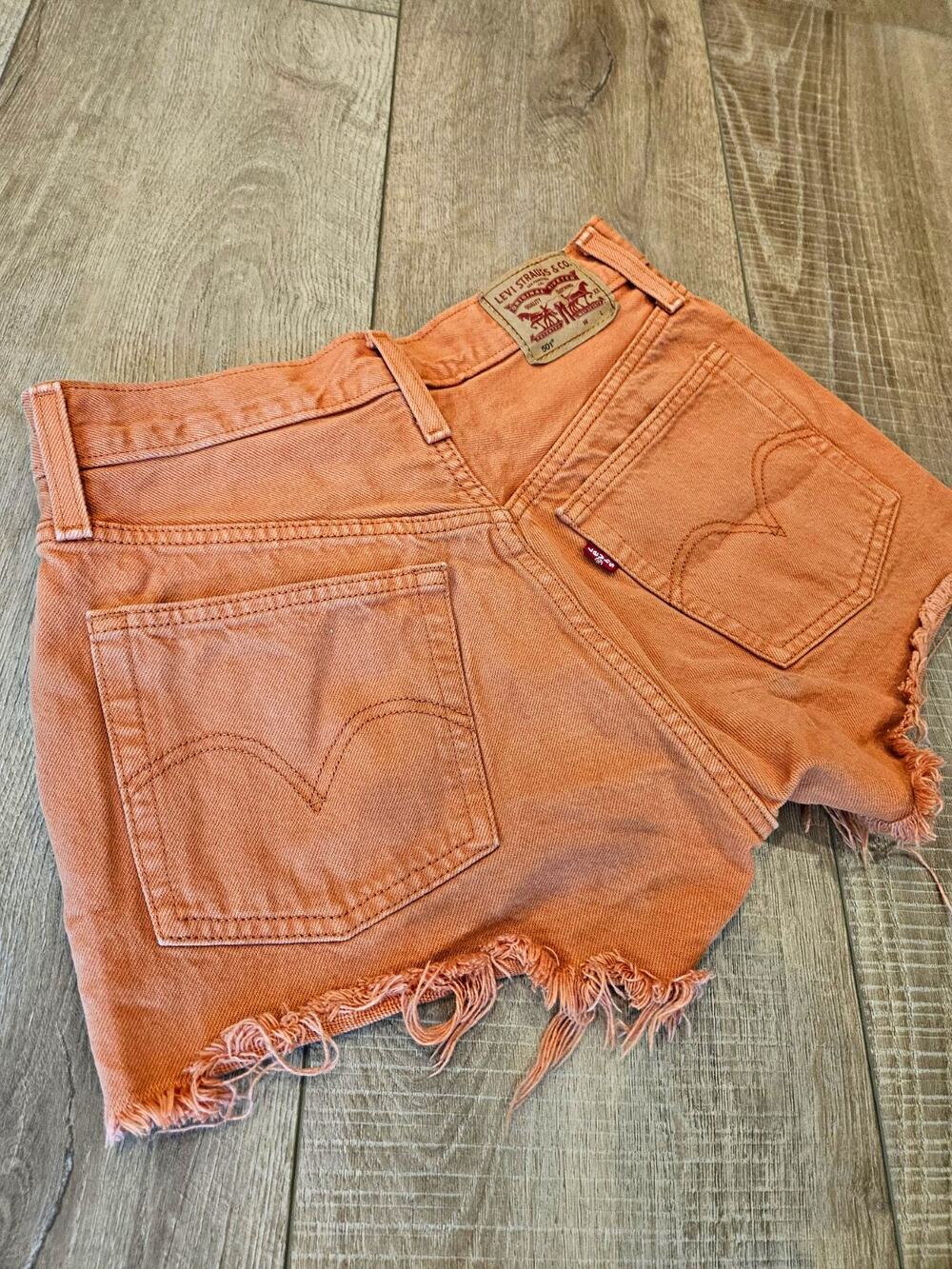 Levi's 501 High Rise Denim Shorts 26 Terracotta Orange Cutoff Frayed Fall